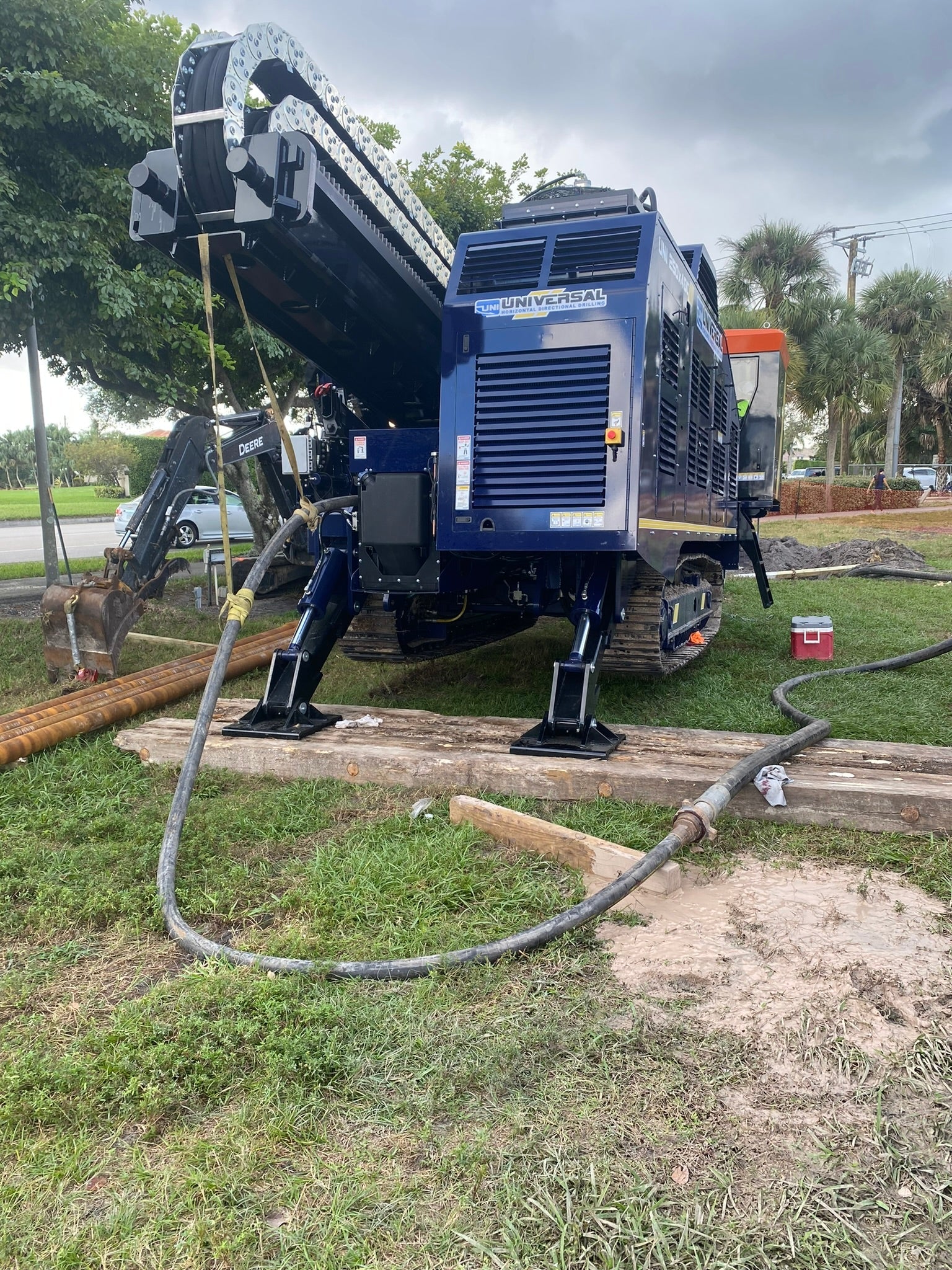 UNI 250x400 Directional Drill